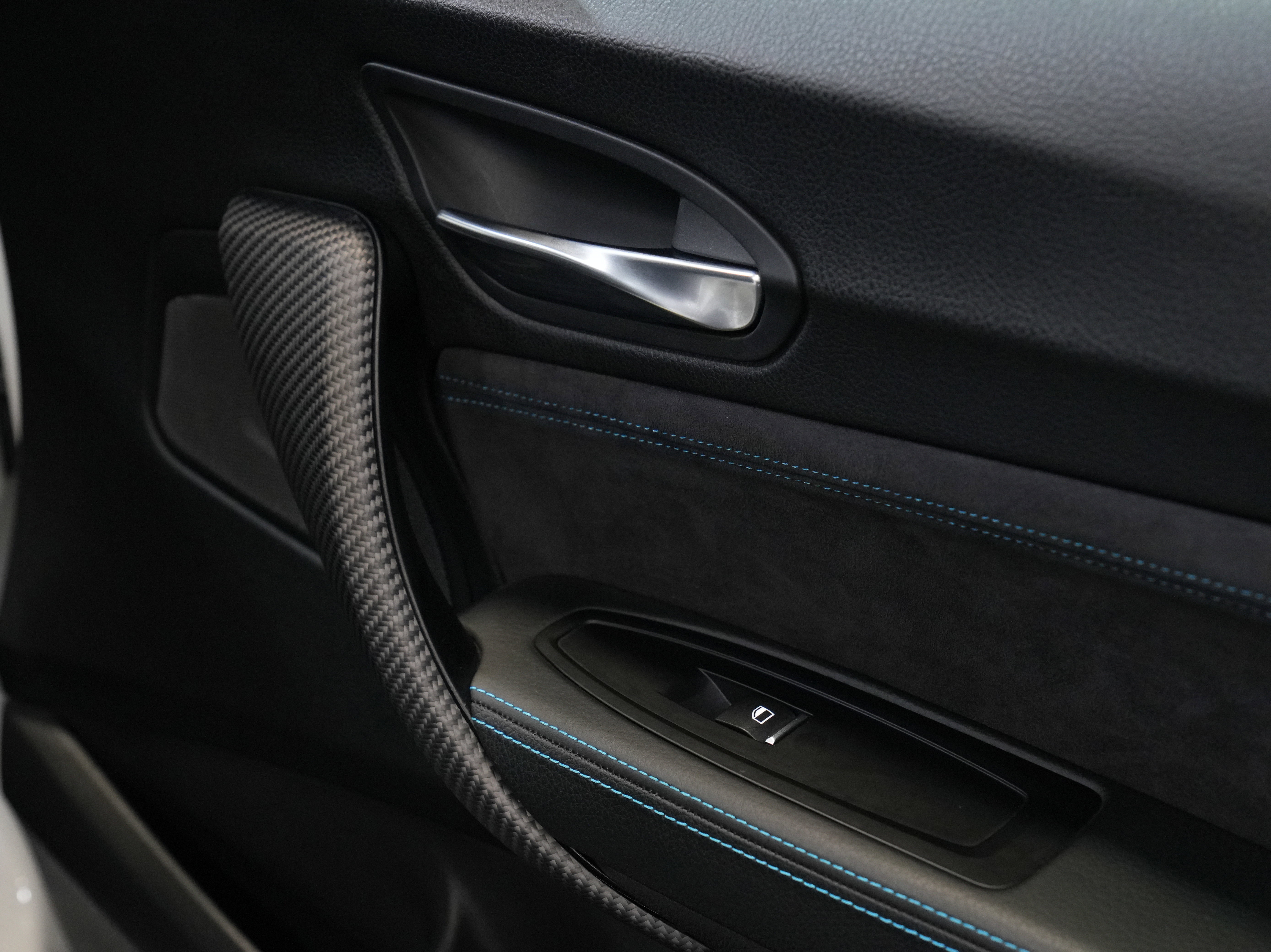 Used 2020 BMW M2 Competition w/ Executive Package image 23