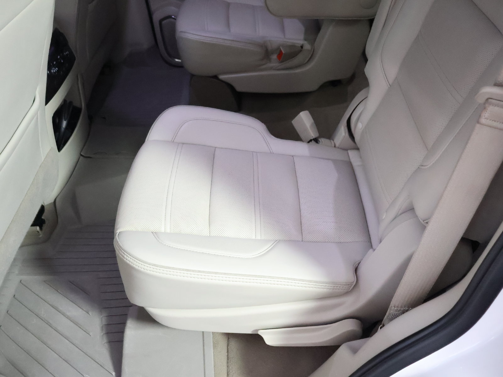 Used 2019 GMC Yukon Denali AWD/4WD image 50