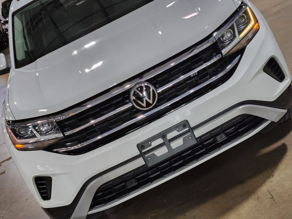 Used 2021 Volkswagen Atlas SE w/ Panoramic Sunroof Package FWD image 19