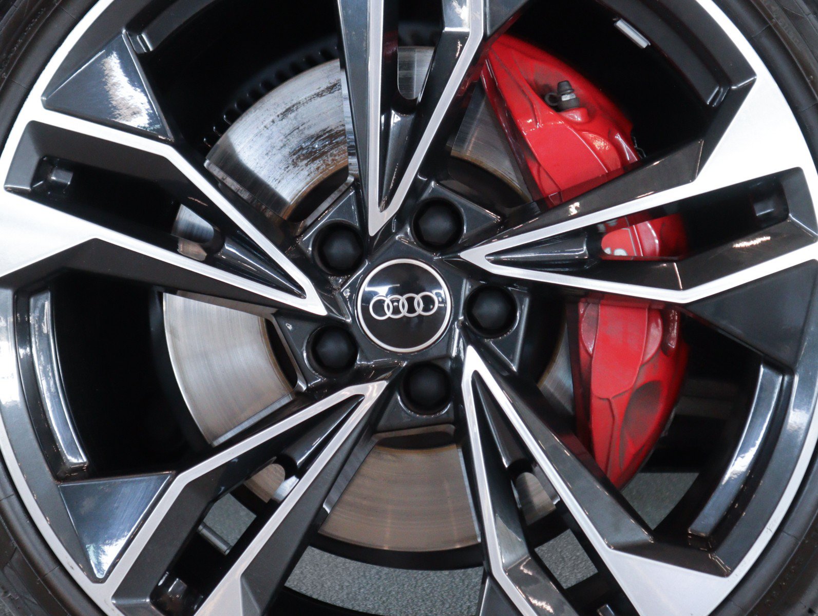 Used 2023 Audi S5 Premium Plus w/ Premium Plus Package AWD/4WD image 5