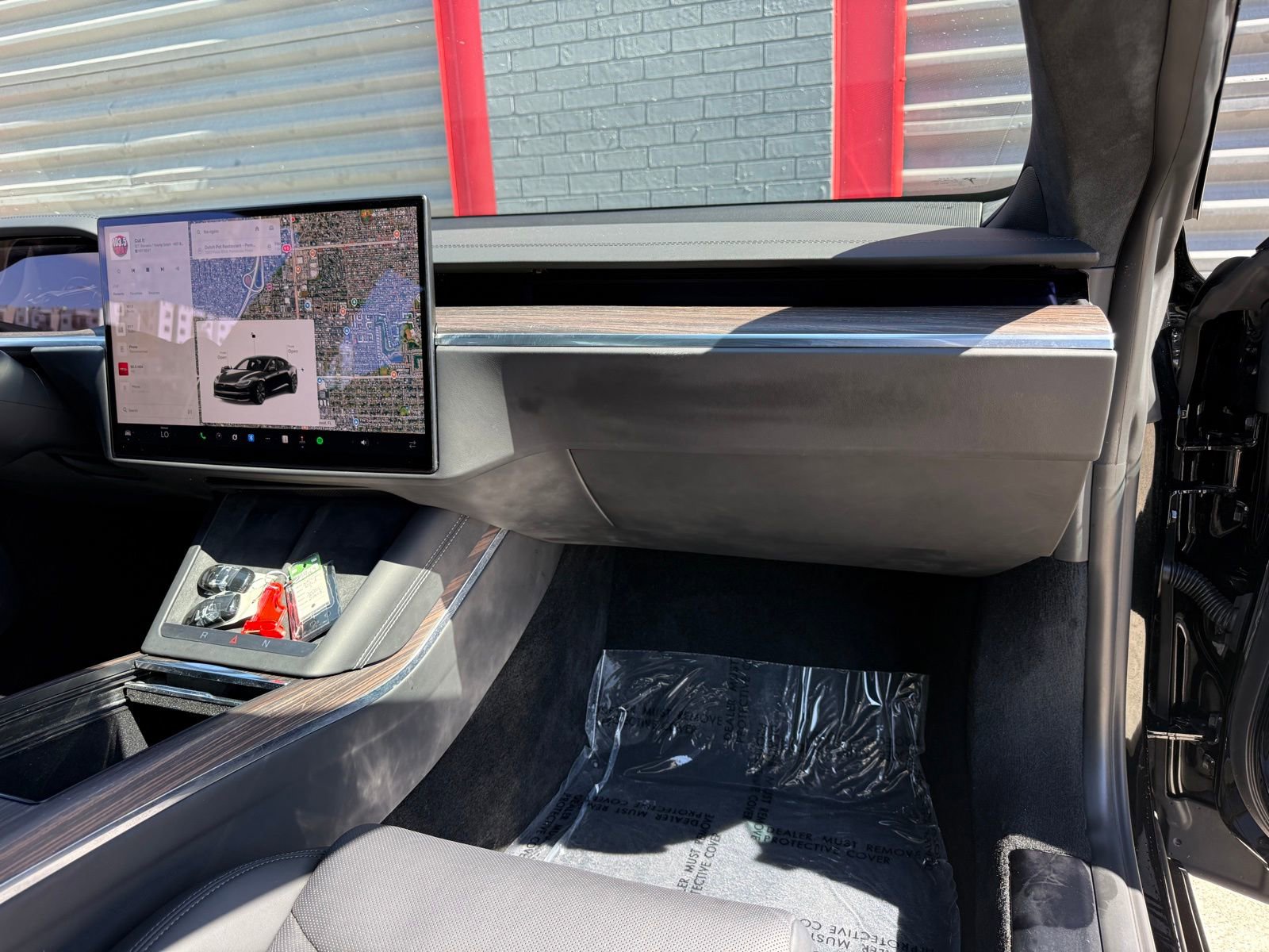 Used 2022 Tesla Model S image 14