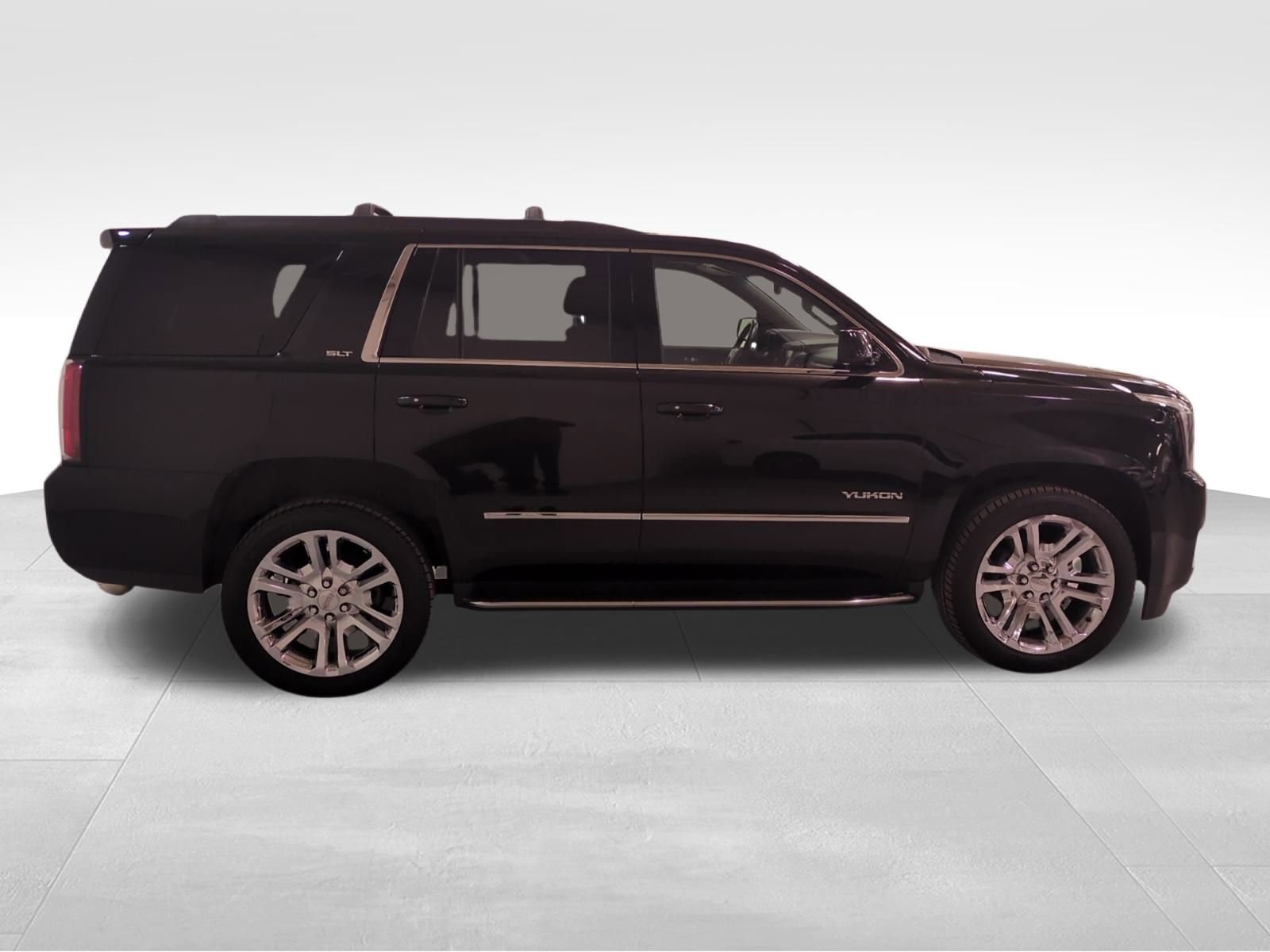 Used 2018 GMC Yukon SLT w/ Premium Edition image 2
