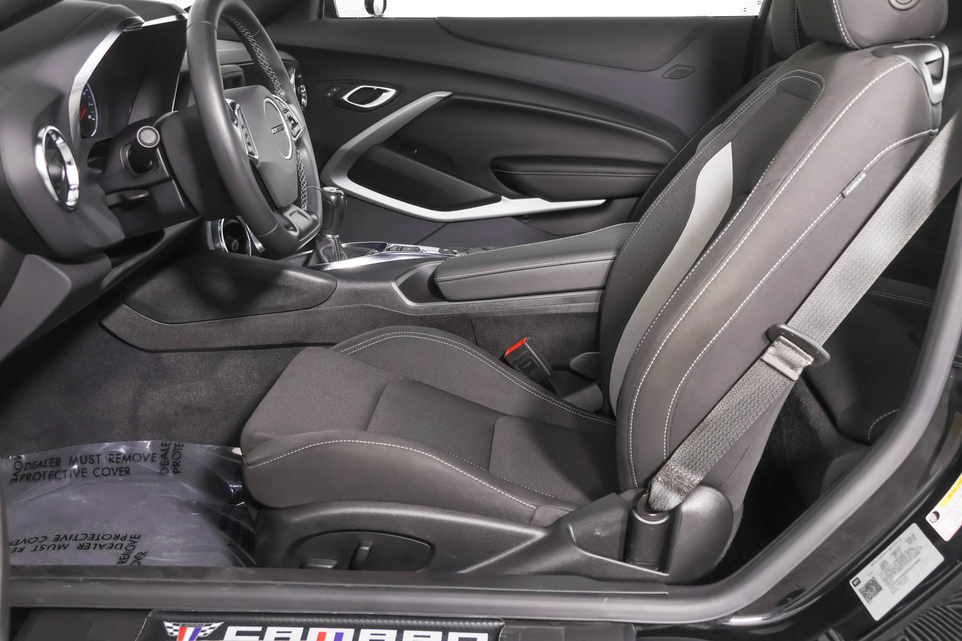 Used 2023 Chevrolet Camaro LT RWD image 22