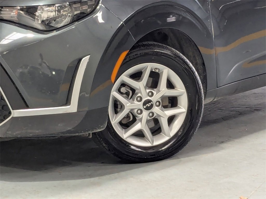 Used 2024 Kia Soul LX w/ Option Group 015 image 32