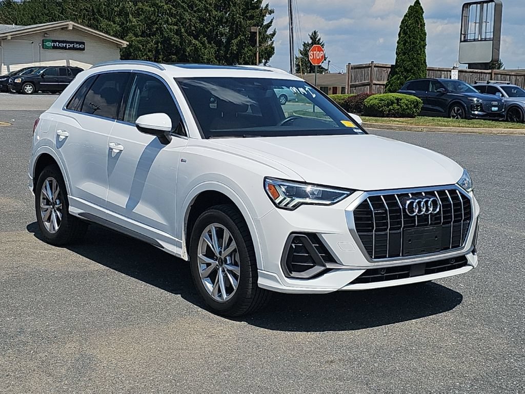 Used 2024 Audi Q3 2.0T Premium Plus w/ Premium Plus Package