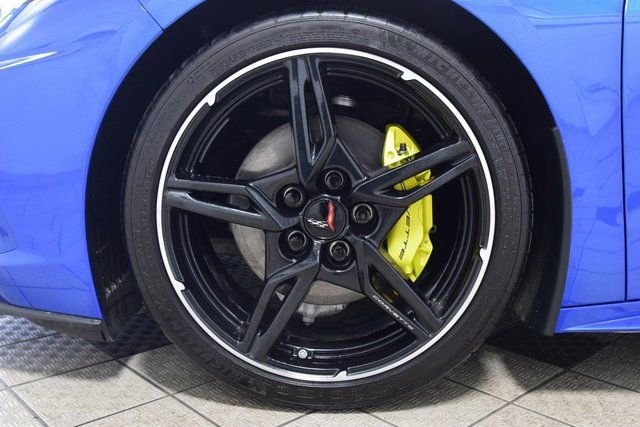 Used 2023 Chevrolet Corvette Stingray Premium Conv w/ Battery Protection Package RWD image 21