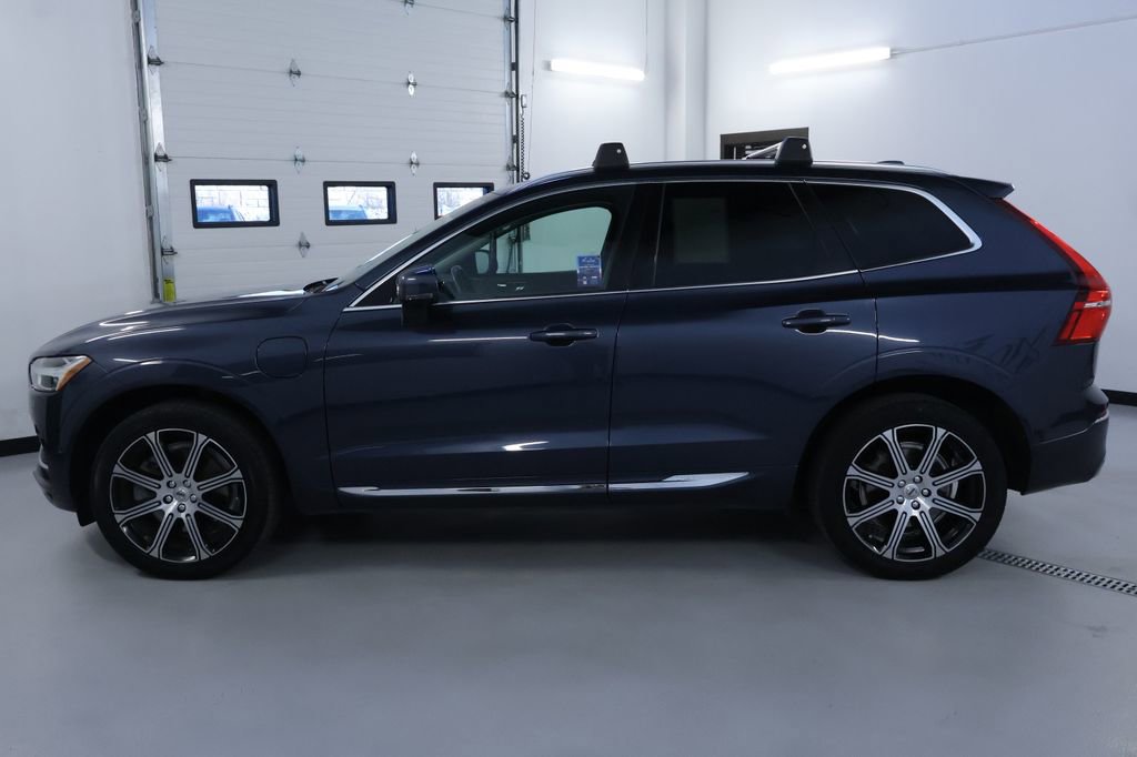Used 2019 Volvo XC60 T8 Inscription w/ Advanced Package image 4