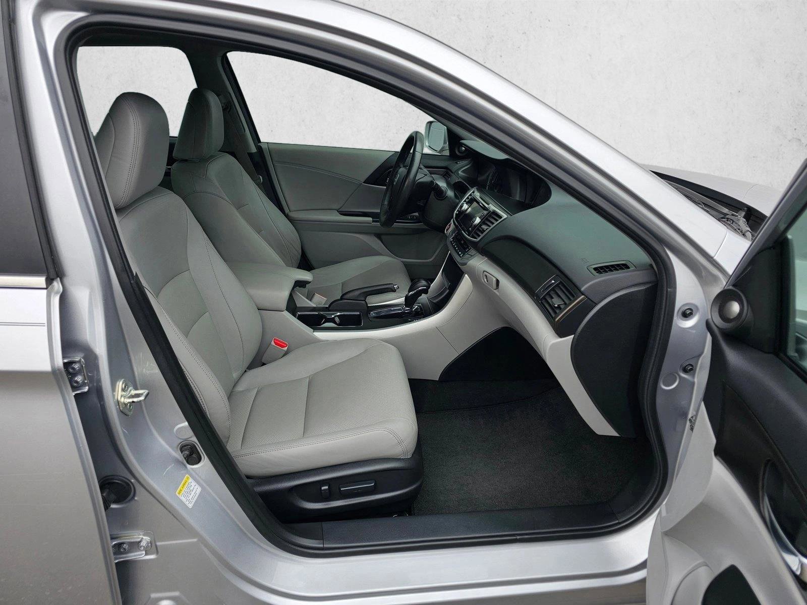 Used 2013 Honda Accord EX-L image 10