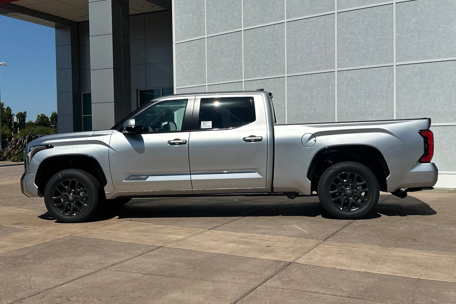 New 2026 Toyota Tundra Platinum AWD/4WD image 7