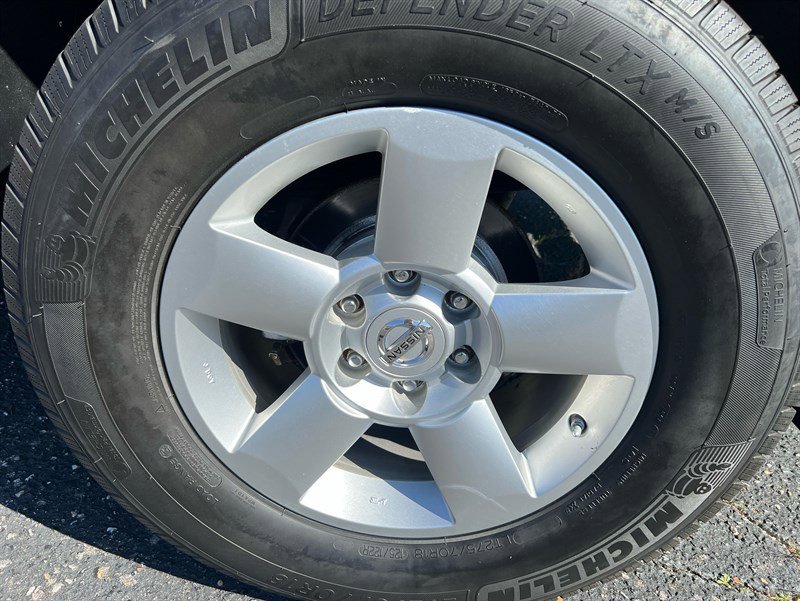 Used 2004 Nissan Titan SE AWD/4WD image 24