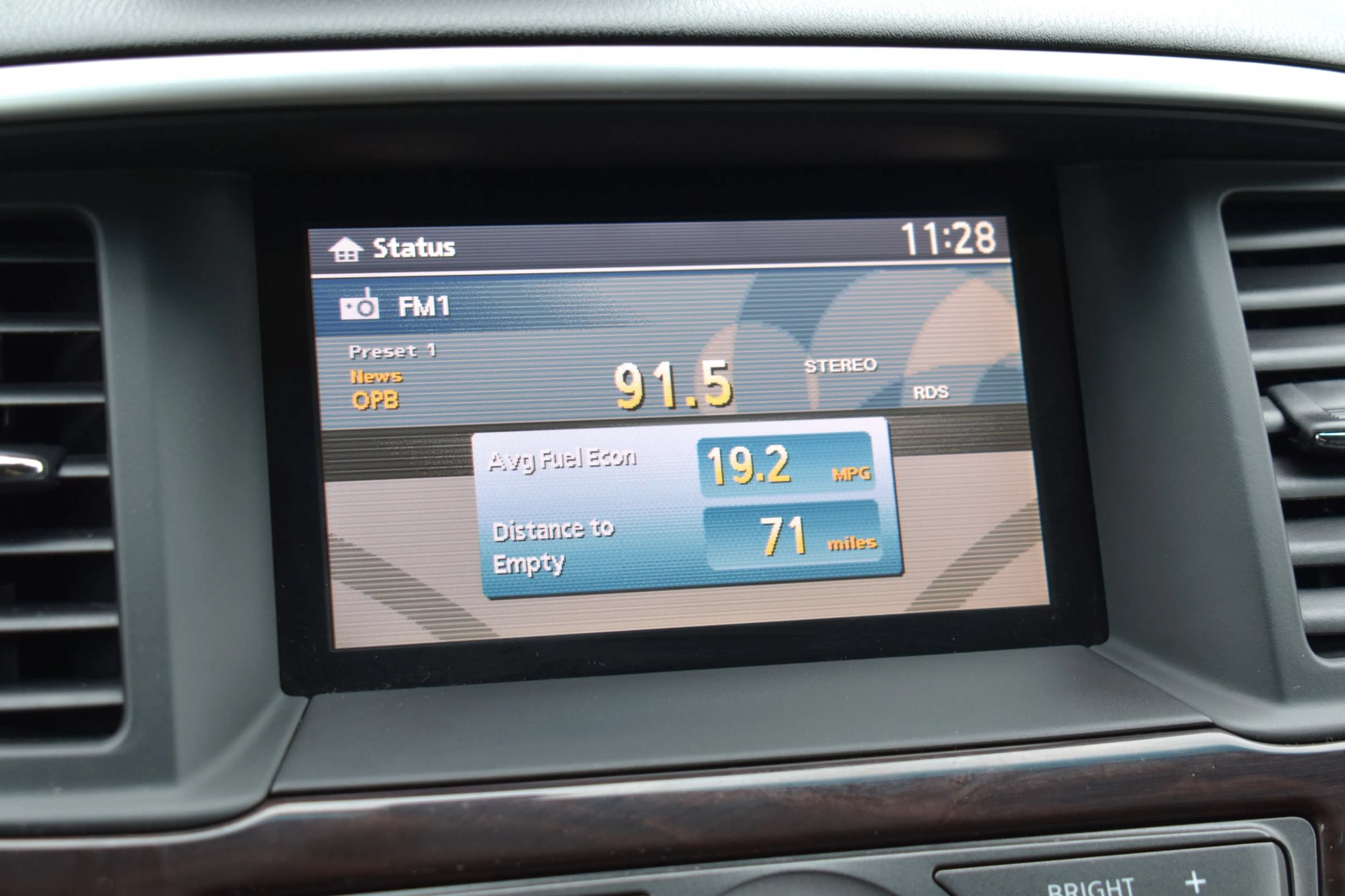 Used 2013 Nissan Pathfinder SL w/ Cargo Pkg AWD/4WD image 21