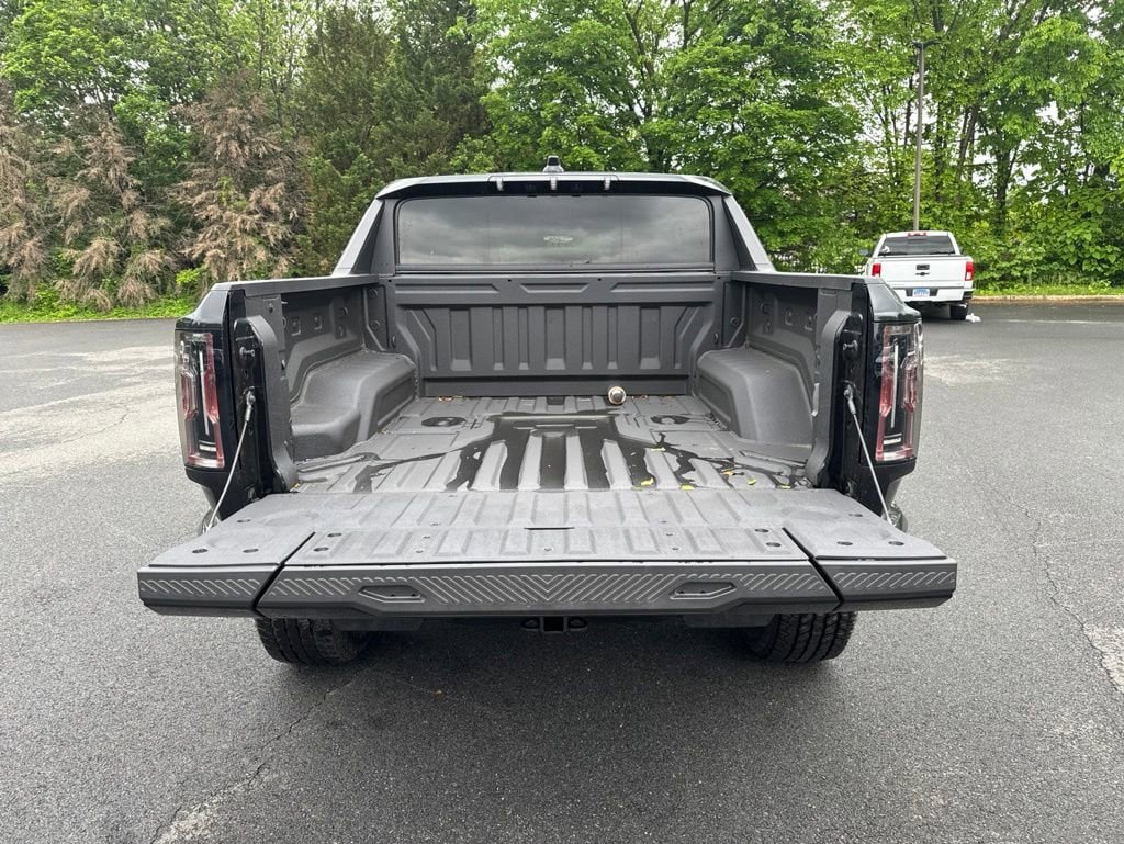New 2026 GMC Hummer EV 4x4 Crew Cab image 16