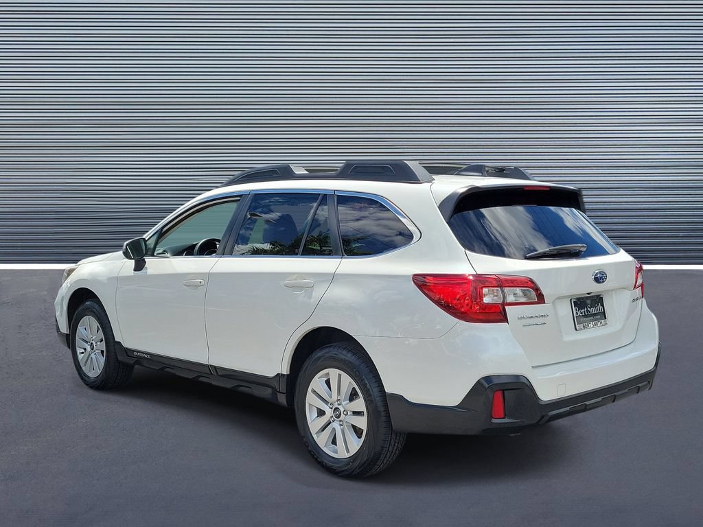 Used 2018 Subaru Outback 2.5i Premium AWD/4WD image 4
