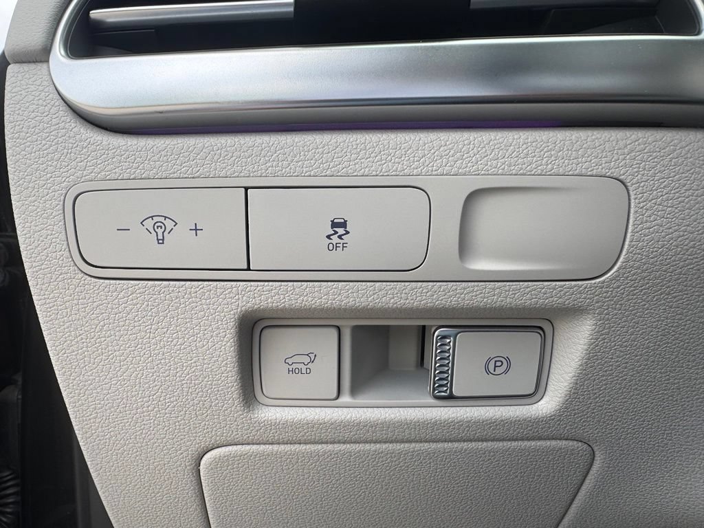 Used 2025 Hyundai Palisade Calligraphy FWD image 20