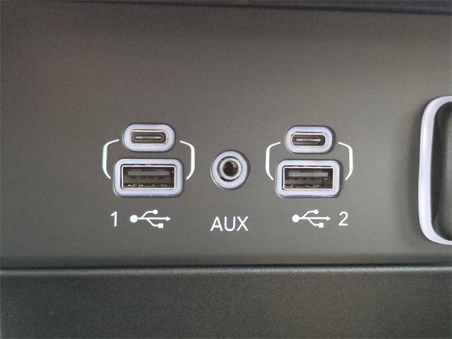 New 2025 Jeep Grand Cherokee Limited w/ Trailer Tow Package image 22