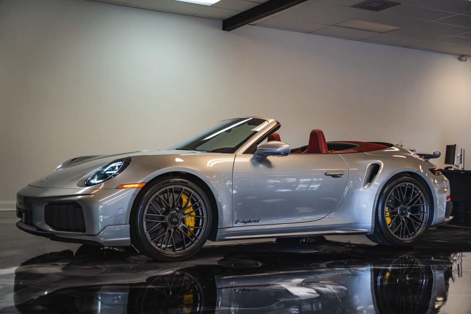 Used 2026 Porsche 911 Turbo S AWD/4WD image 11