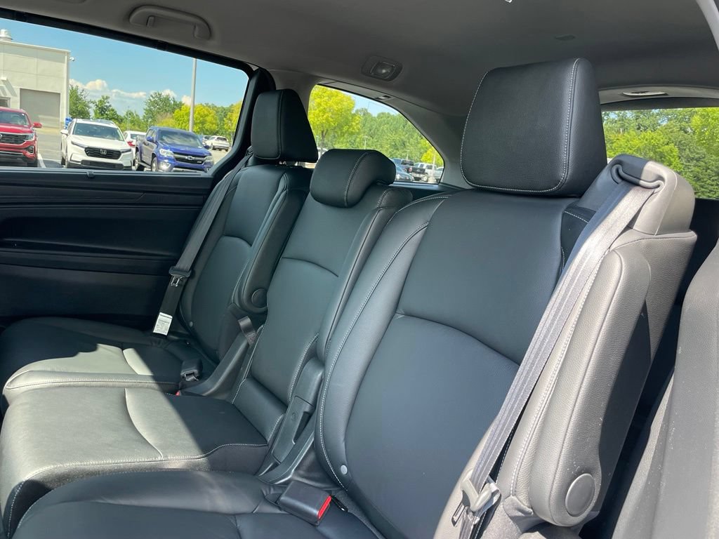 Certified 2024 Honda Odyssey Touring image 42