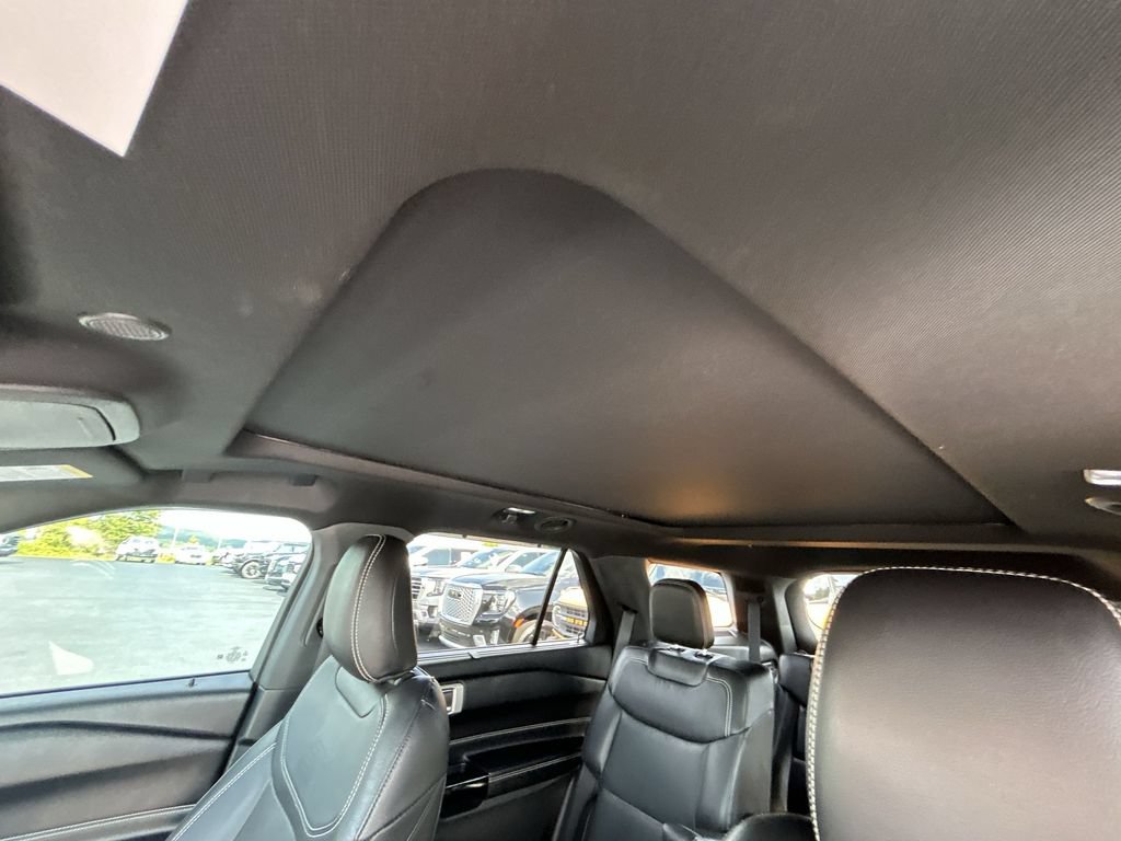 Used 2022 Ford Explorer ST w/ Equipment Group 401A AWD/4WD image 30