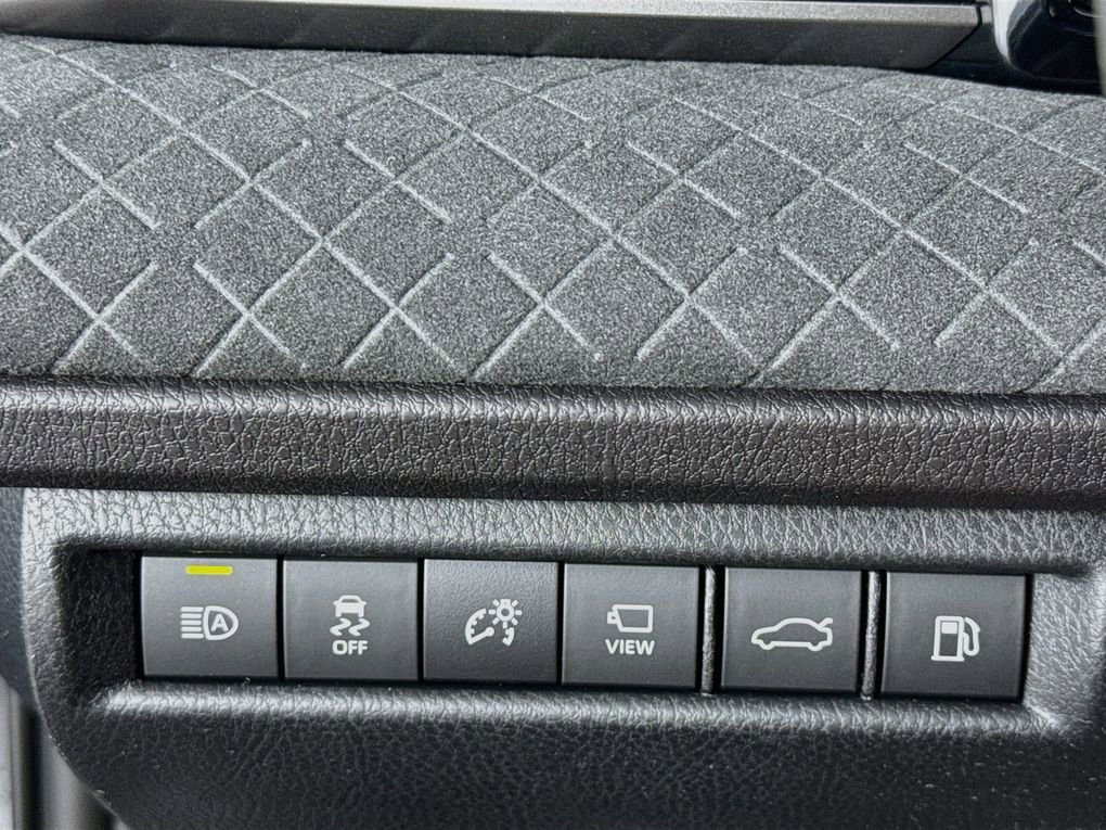 New 2026 Toyota Camry XLE AWD/4WD image 14