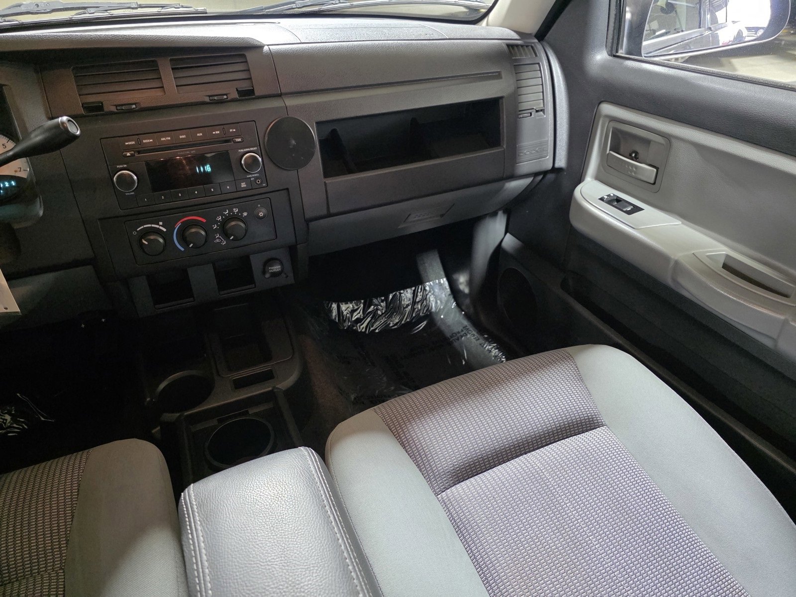 Used 2011 Dodge Dakota Big Horn image 18