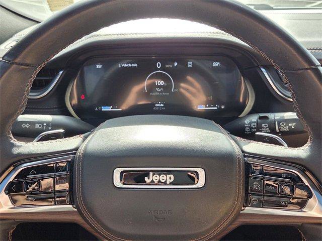 Used 2023 Jeep Grand Cherokee L Summit w/ Advanced Protech Group IV image 26