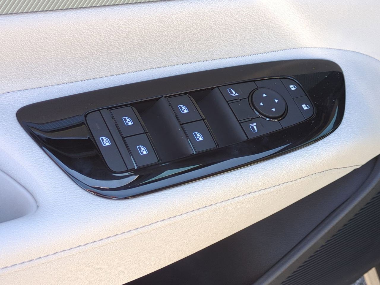 New 2026 Nissan Murano SL w/ Comfort Package image 15