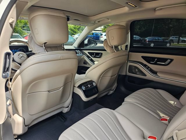 Used 2022 Mercedes-Benz S 580 4MATIC Sedan image 12