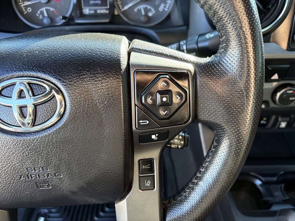 Used 2021 Toyota Tacoma TRD Off-Road w/ Technology Package image 15