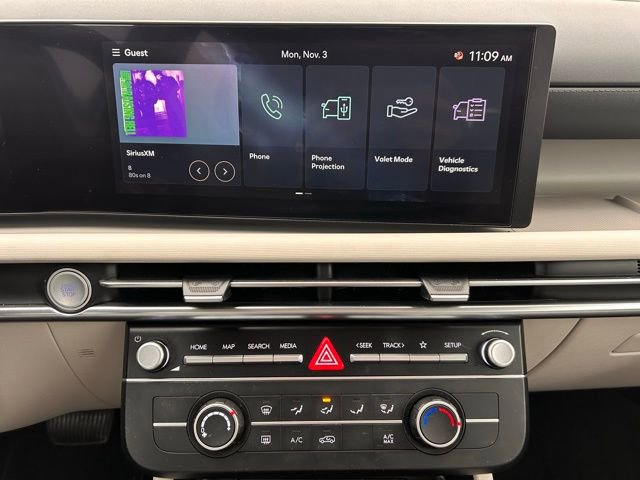 Used 2025 Hyundai Tucson SE image 13