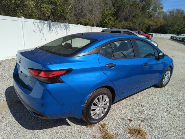 Certified 2023 Nissan Versa S w/ Trunk Package image 2