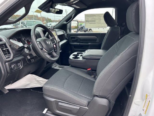 New 2026 RAM 3500 Tradesman AWD/4WD image 9