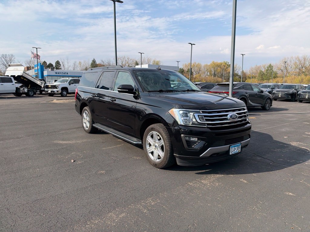 Used 2020 Ford Expedition Max XLT w/ Equipment Group 202A AWD/4WD image 9