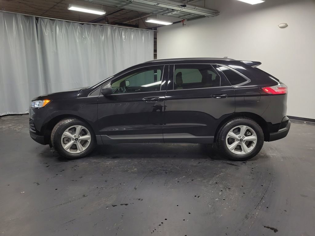 Used 2024 Ford Edge SE image 5