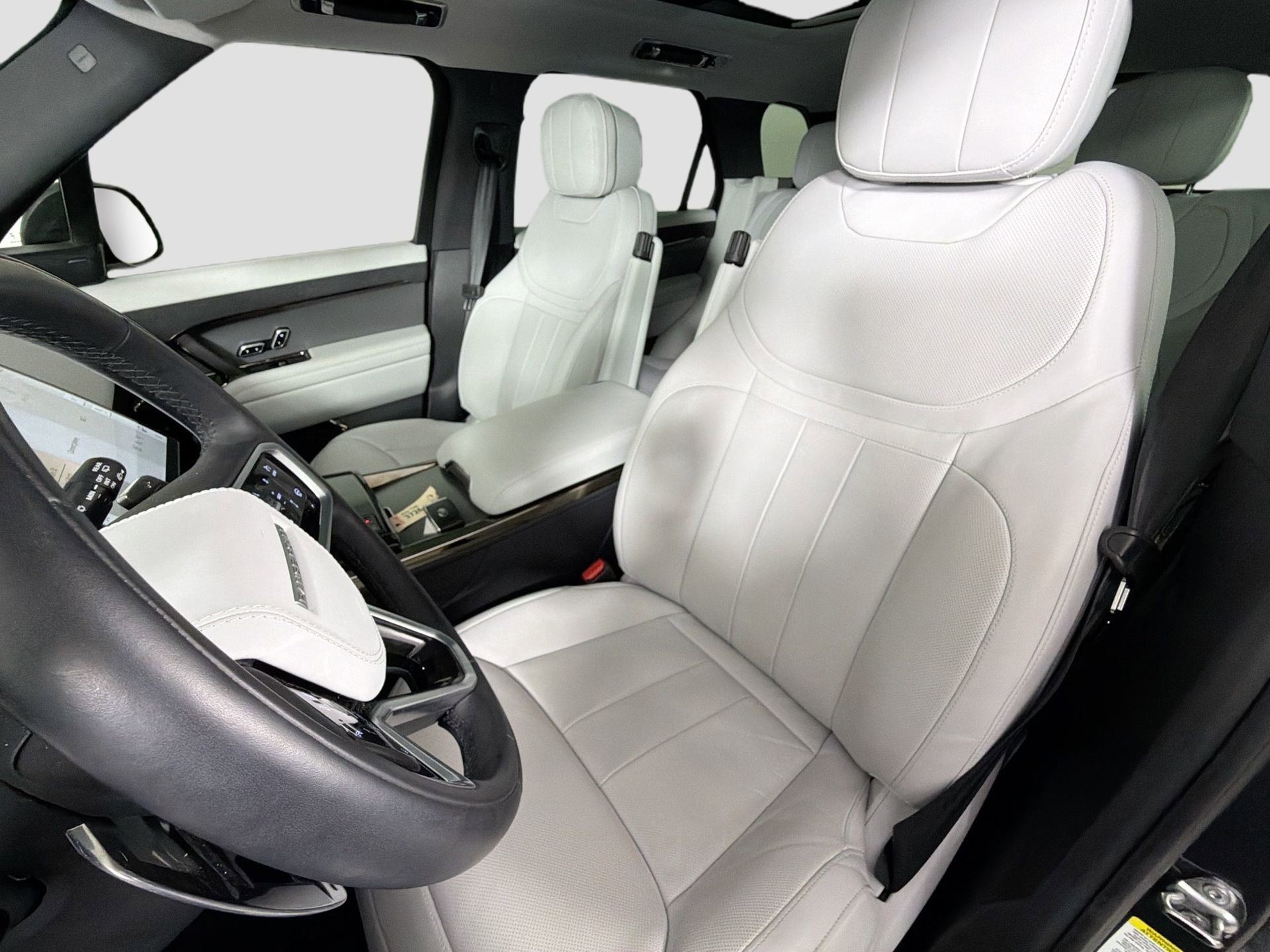 Certified 2024 Land Rover Range Rover Sport SE image 22