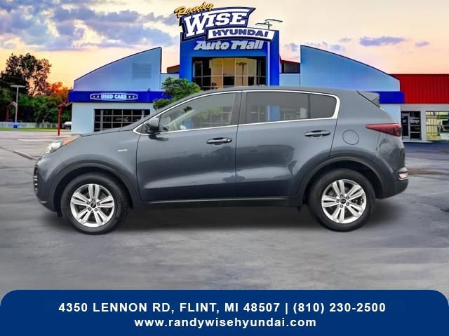Used 2017 Kia Sportage LX image 3