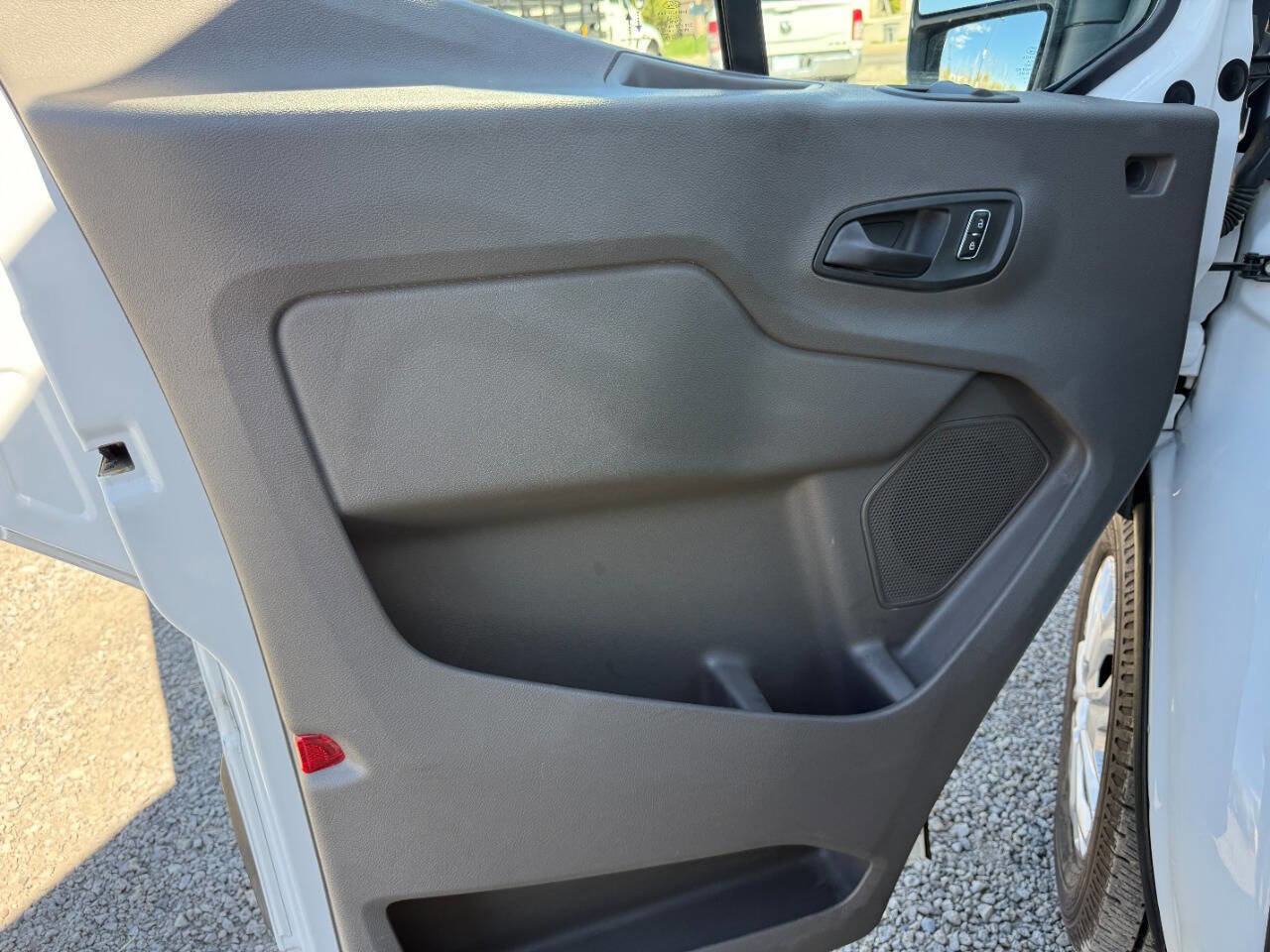 Used 2023 Ford Transit 350 XLT RWD image 28