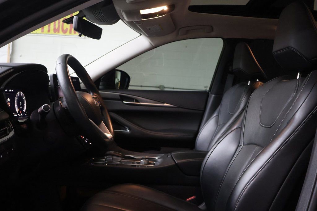 Used 2023 INFINITI QX60 Luxe w/ Vision Package image 18