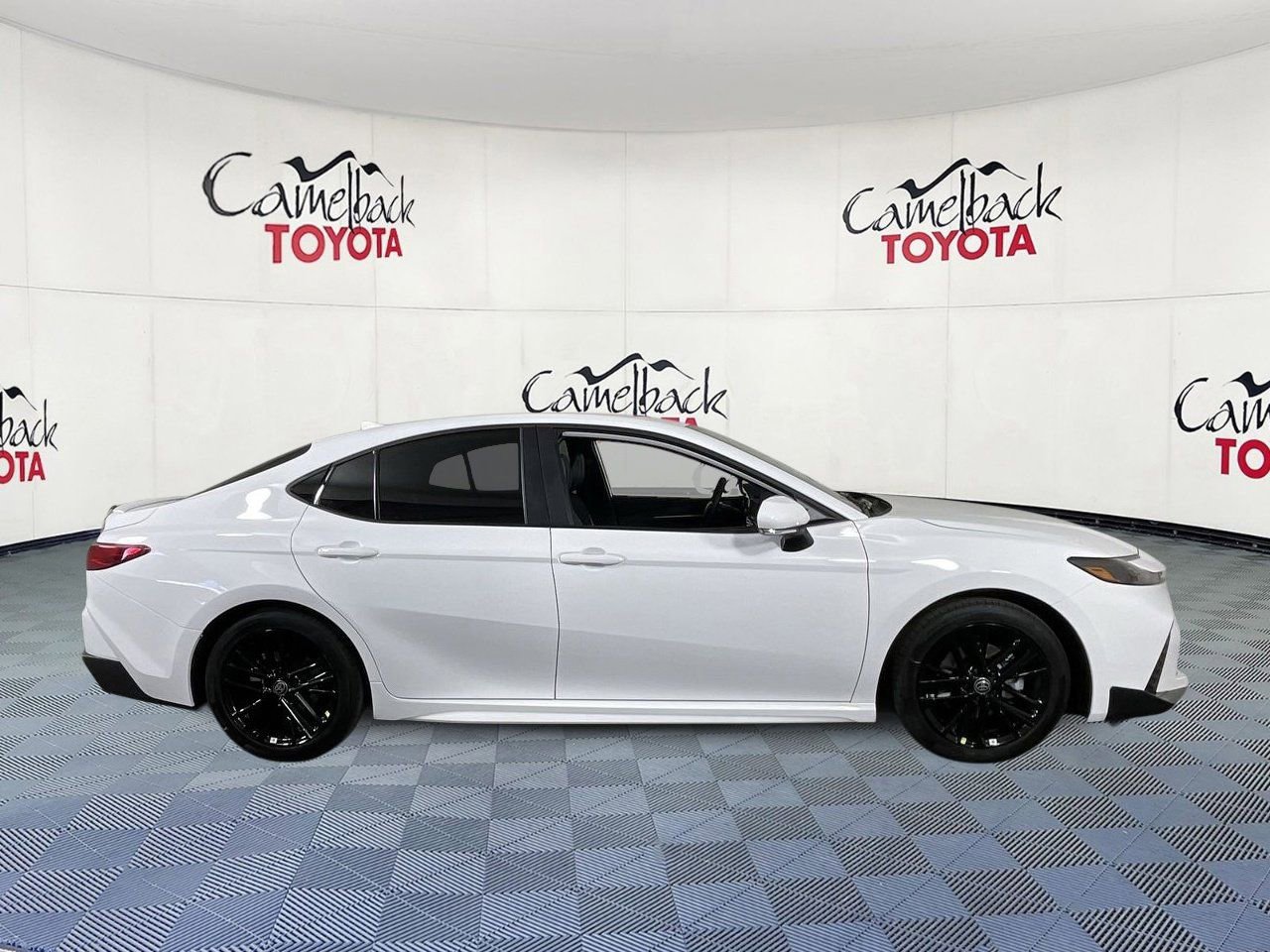 New 2026 Toyota Camry SE image 8