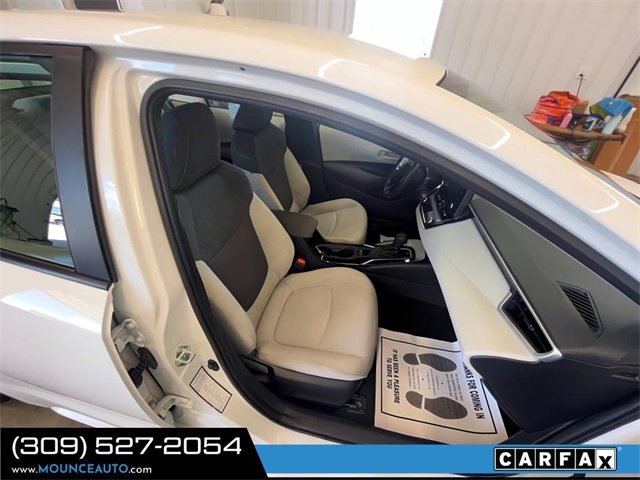 Used 2022 Toyota Corolla LE image 5