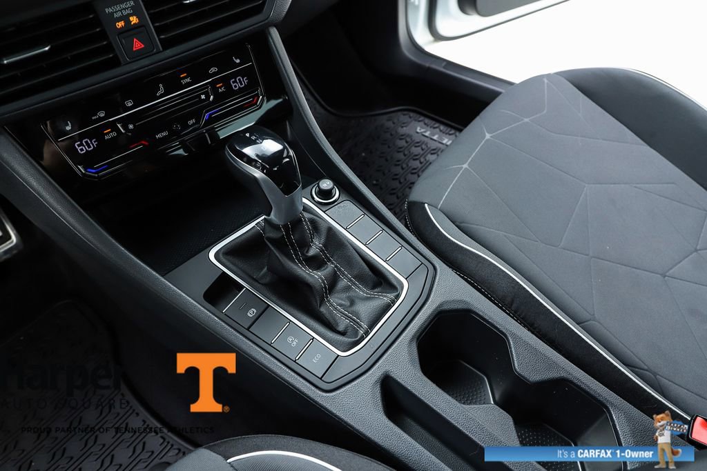 Used 2025 Volkswagen Jetta Sport image 60