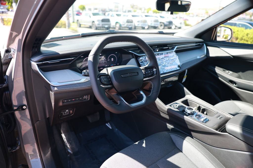 New 2026 Jeep Cherokee Laredo image 11