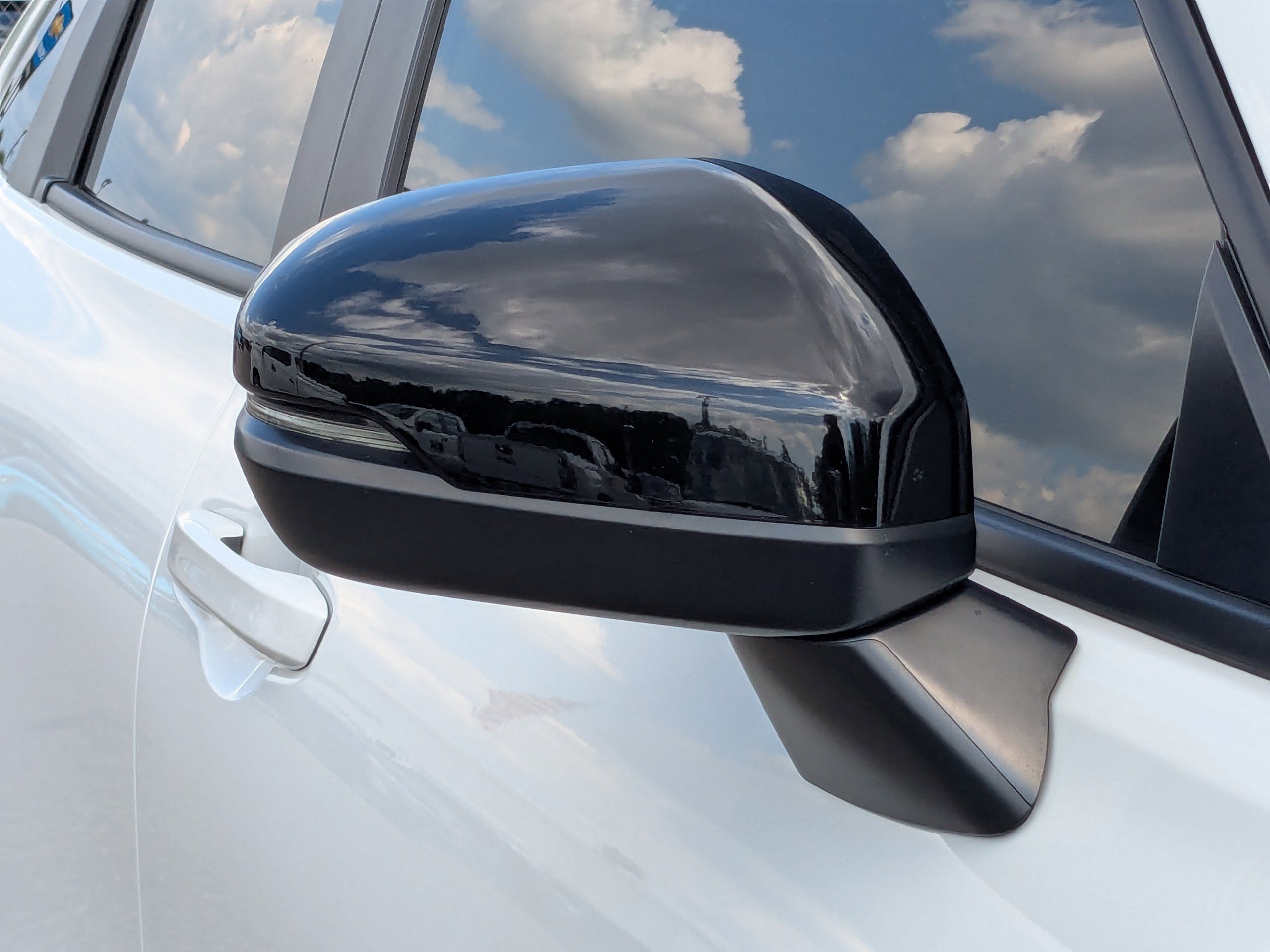 Used 2023 Honda HR-V Sport image 11