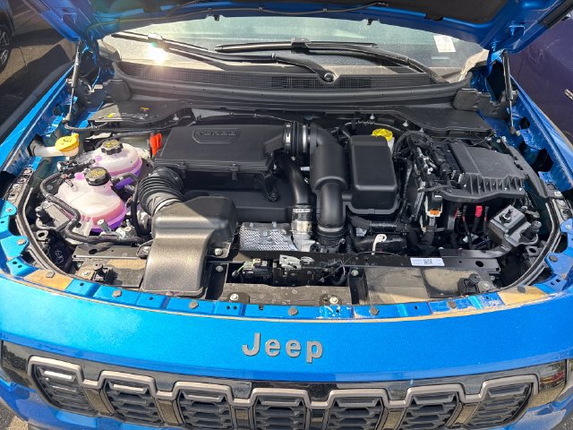 New 2026 Jeep Cherokee Laredo AWD/4WD image 28