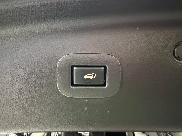 Used 2019 Nissan Armada SL w/ Premium Package image 28