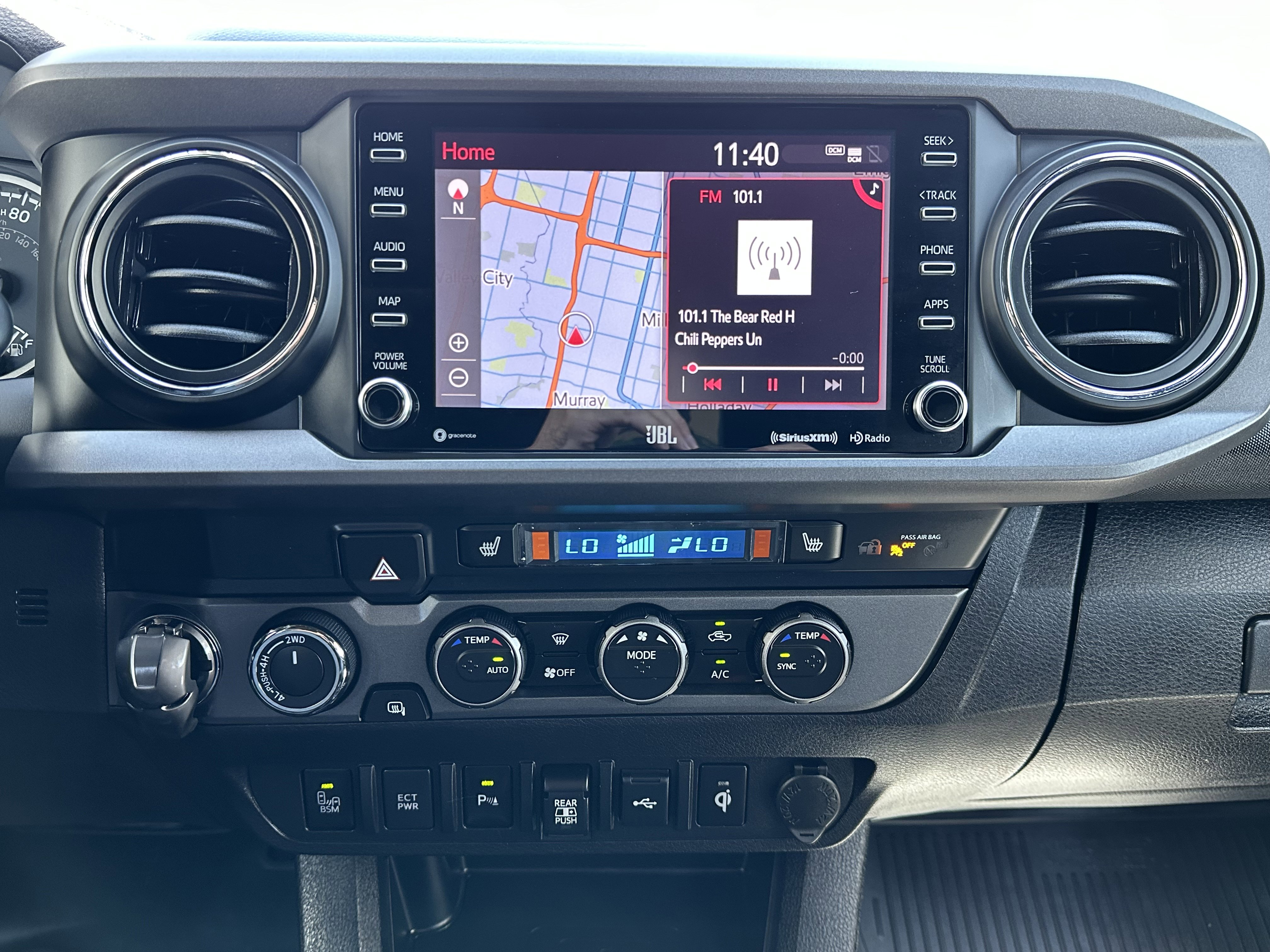 Used 2023 Toyota Tacoma TRD Off-Road image 36