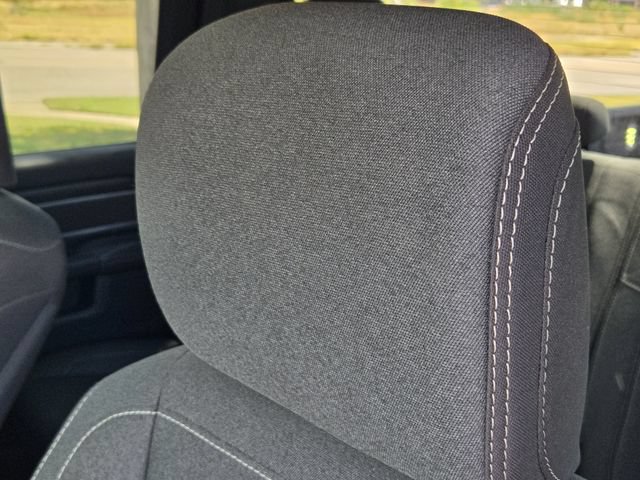 Certified 2025 RAM 2500 Big Horn AWD/4WD image 32