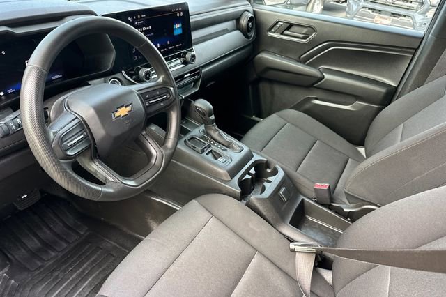 Used 2023 Chevrolet Colorado W/T image 11