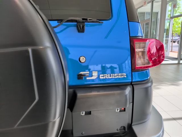Used 2007 Toyota FJ Cruiser 4WD w/ Upgrade Pkg 2 image 7