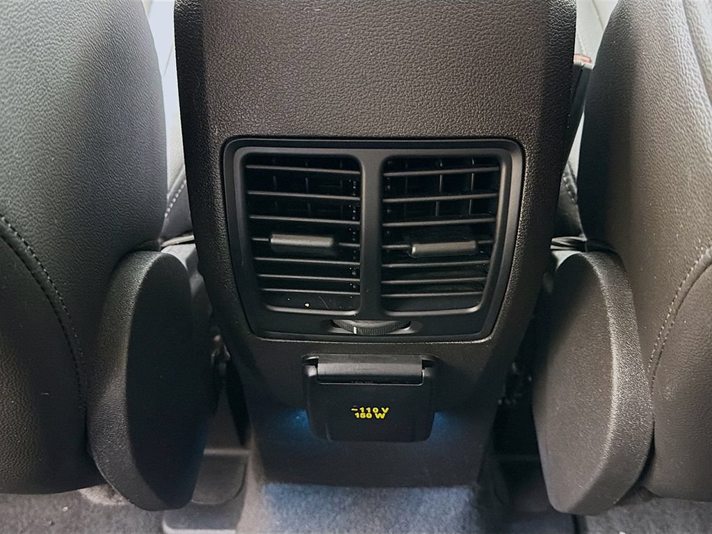 Used 2014 Ford Escape Titanium w/ Equipment Group 401A FWD image 25