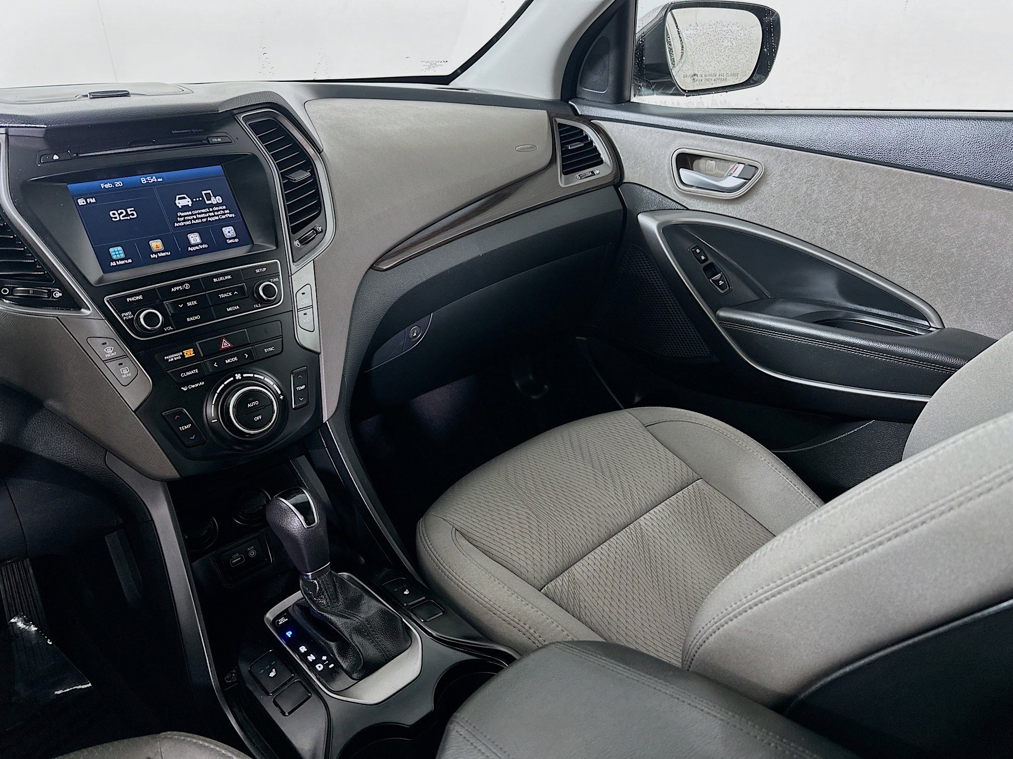 Used 2018 Hyundai Santa Fe Sport w/ 2.4L Value Package 02 image 21